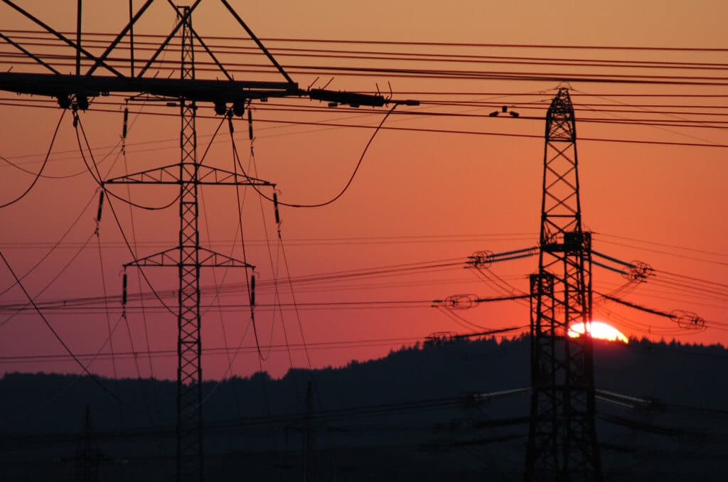 Španělský blackout oživil debatu o solárních, větrných a jaderných elektrárnách